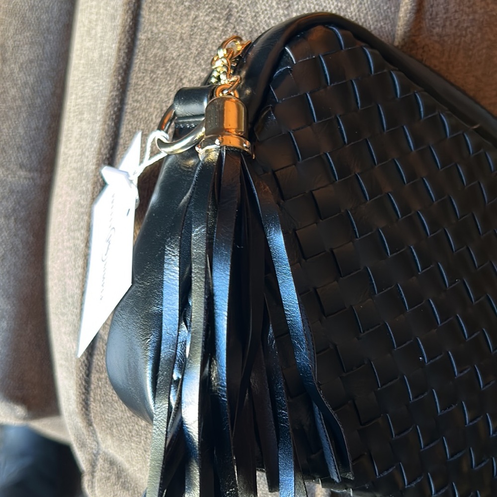 Woven Willow Camera Crossbody Bag - Picture 4 of 4